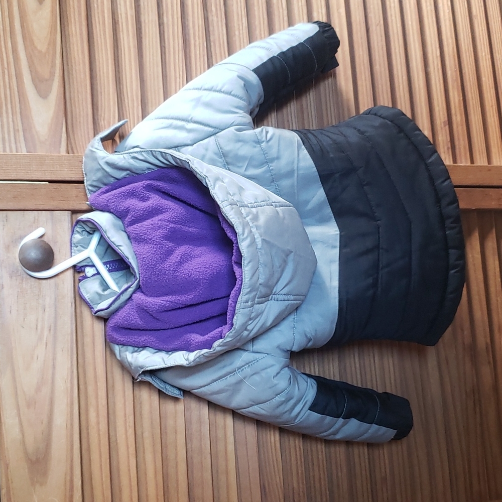 Winter jacket - Picture 2 of 7
